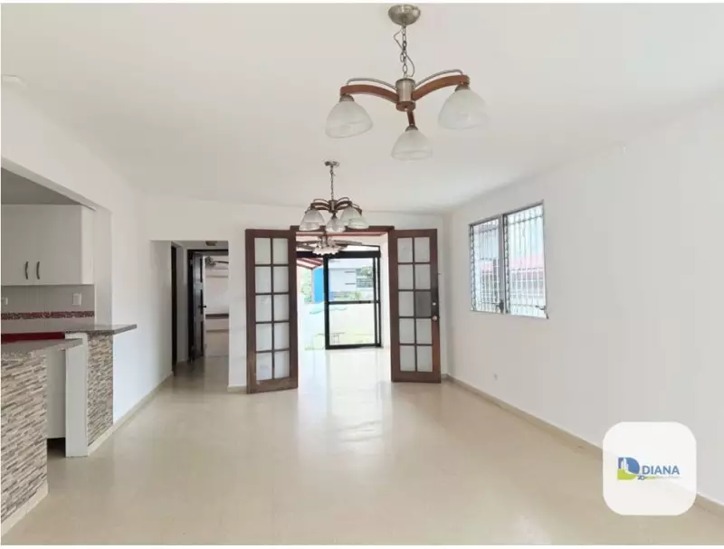 Venta de casa en Hato Pintado