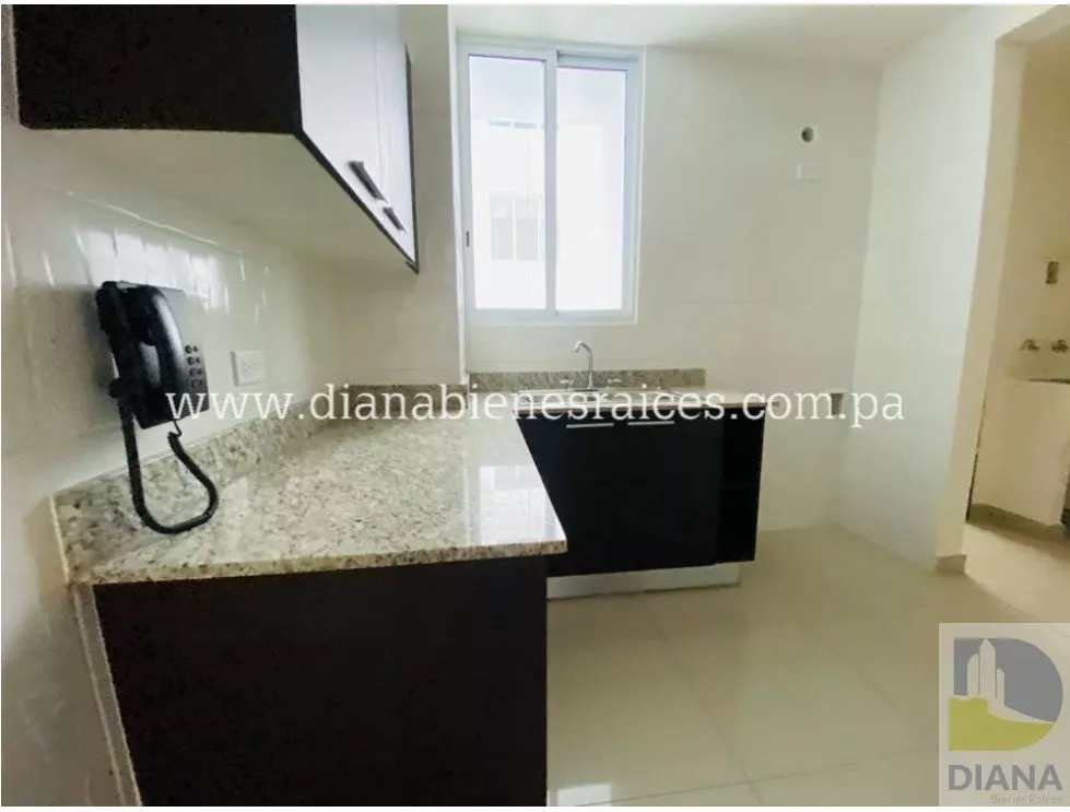 Venta de apartamento en Hato Pintado