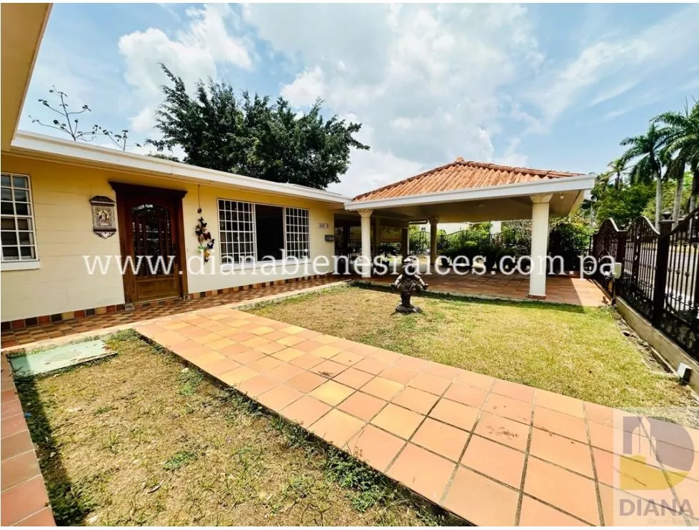 Venta de casa en Albrook