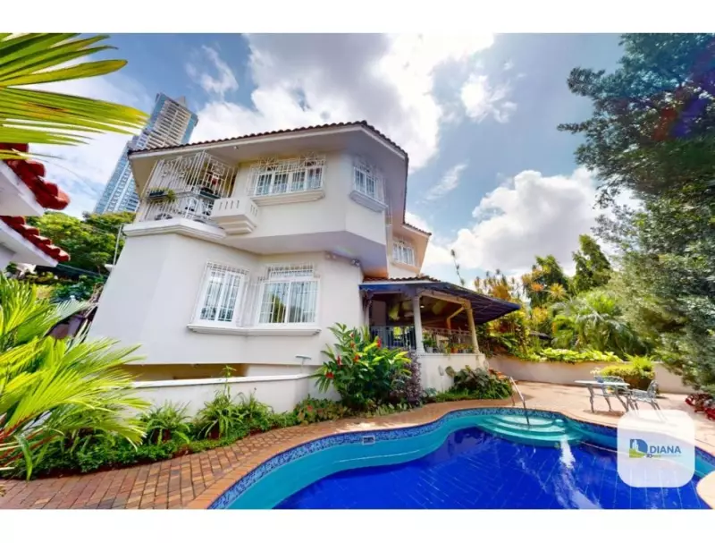 Venta de casa en Dos Mares