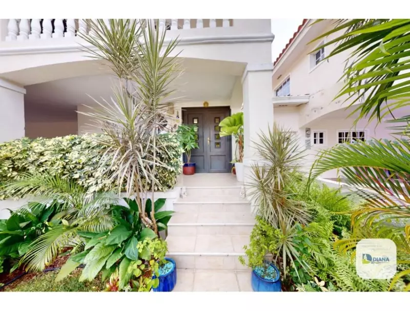 Venta de casa en Bosques de Cibeles