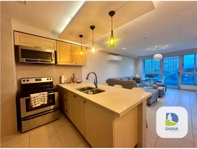 Alquiler de apartamento amueblado en Coronado 