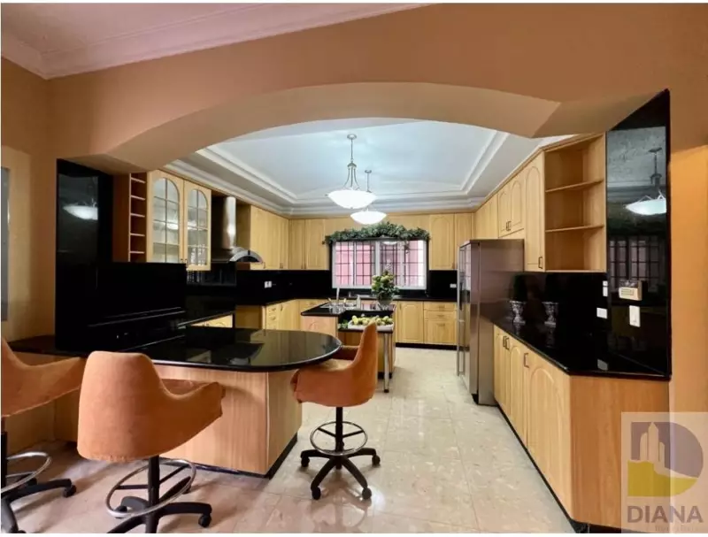 Se vende casa en Altos de Panamá