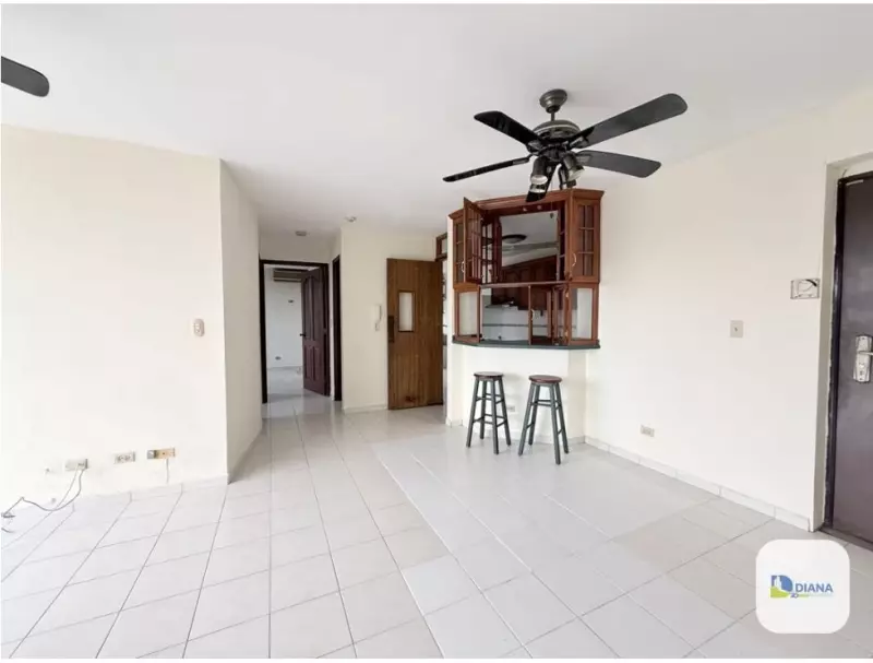 Alquiler de apartamento en 12 de Octubre